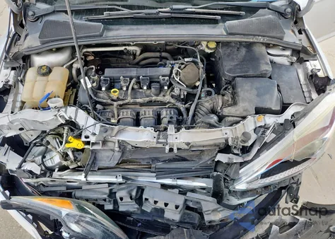 2016 Ford Focus Se z USA, uszkodzony, nr VIN 1FADP3K28GL252106